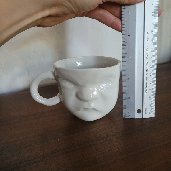 Porcelain Mood Cup Grumpy Face - Picture 6 of 8